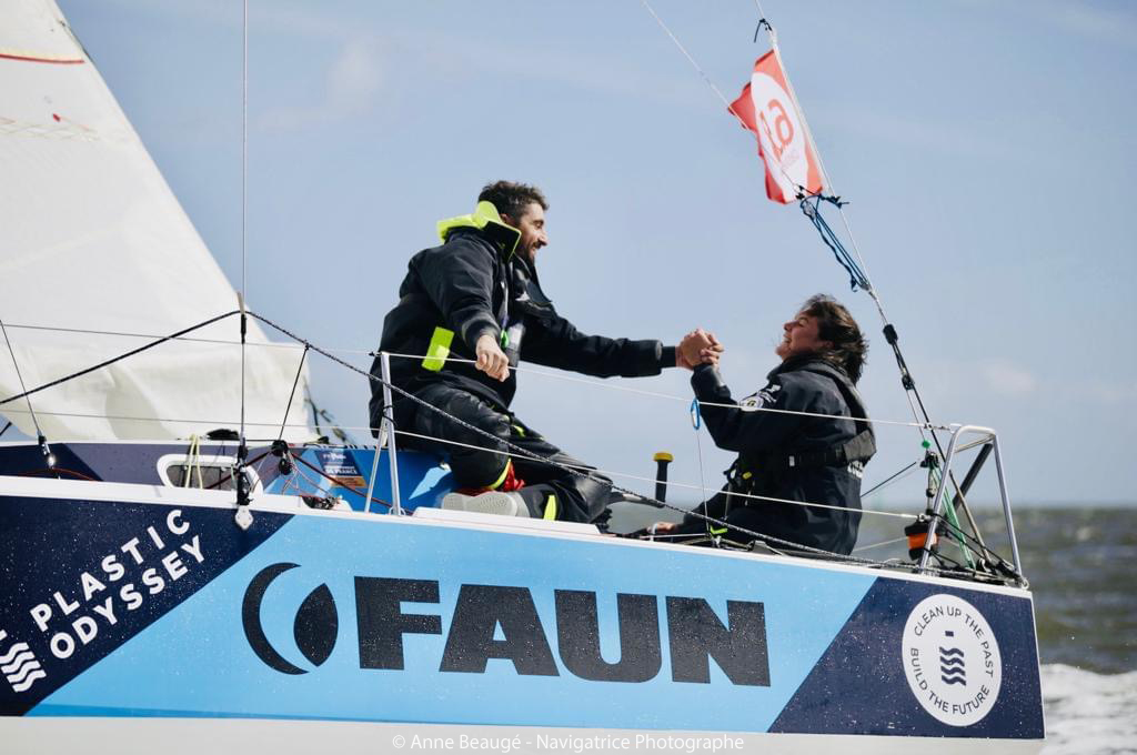 Adrien SIMON et Chloé Le Bars ont été les premiers à franchir la ligne d'arrivée.</p>
<p>Ils s'imposent en bateaux de Série et toutes catégories confondues.