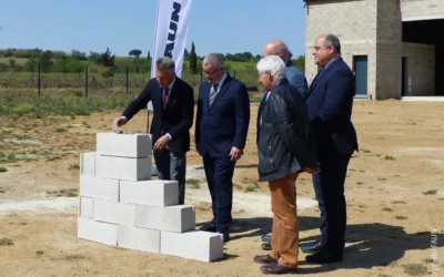 Pose de la première pierre de FAUN Services Languedoc